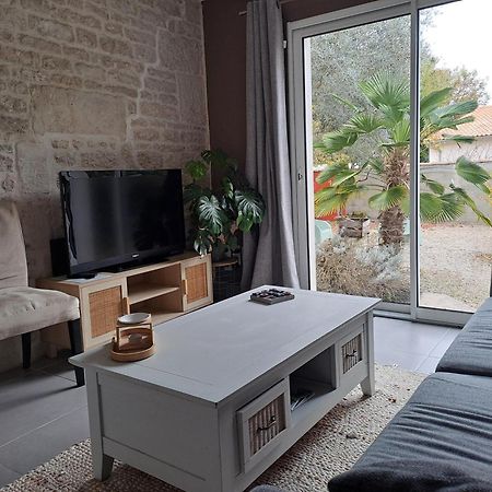 Jolie Maison De Ville Avec Un Exterieur Au Calme - Les Dragons De La Chamoiserie Niort Eksteriør bilde